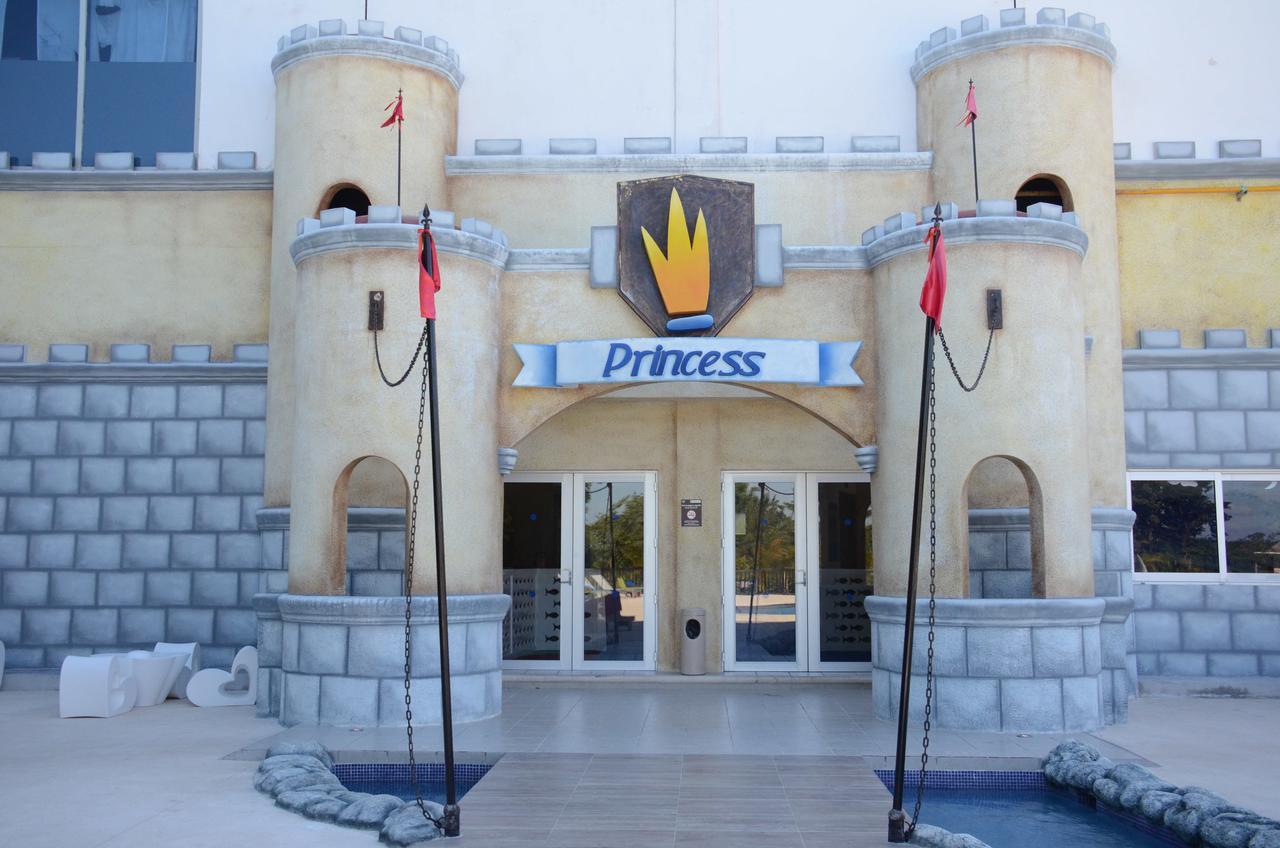 Princess Family Club Riviera بلايا ديل كارمن المظهر الخارجي الصورة